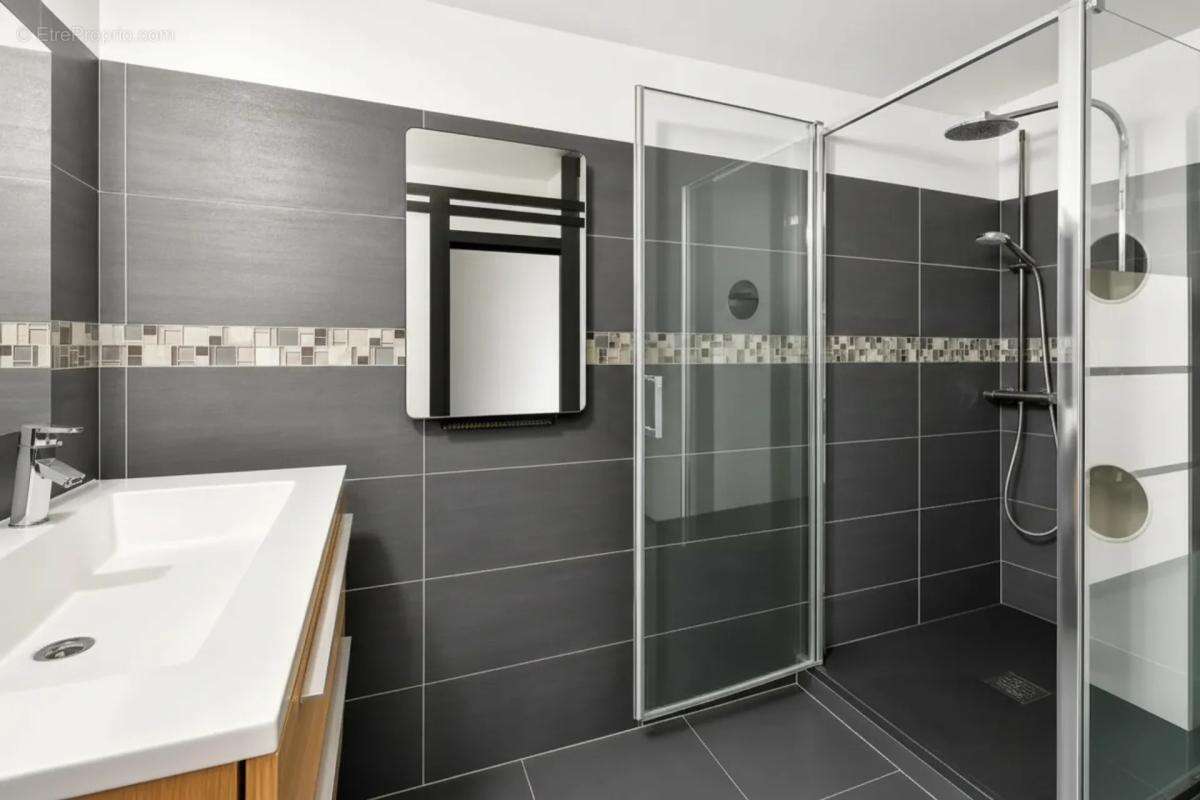 Appartement T4 de 4 pièces de 88 m² à Évry - photo 5