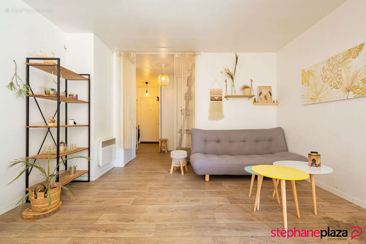 Appartement à COLOMBES