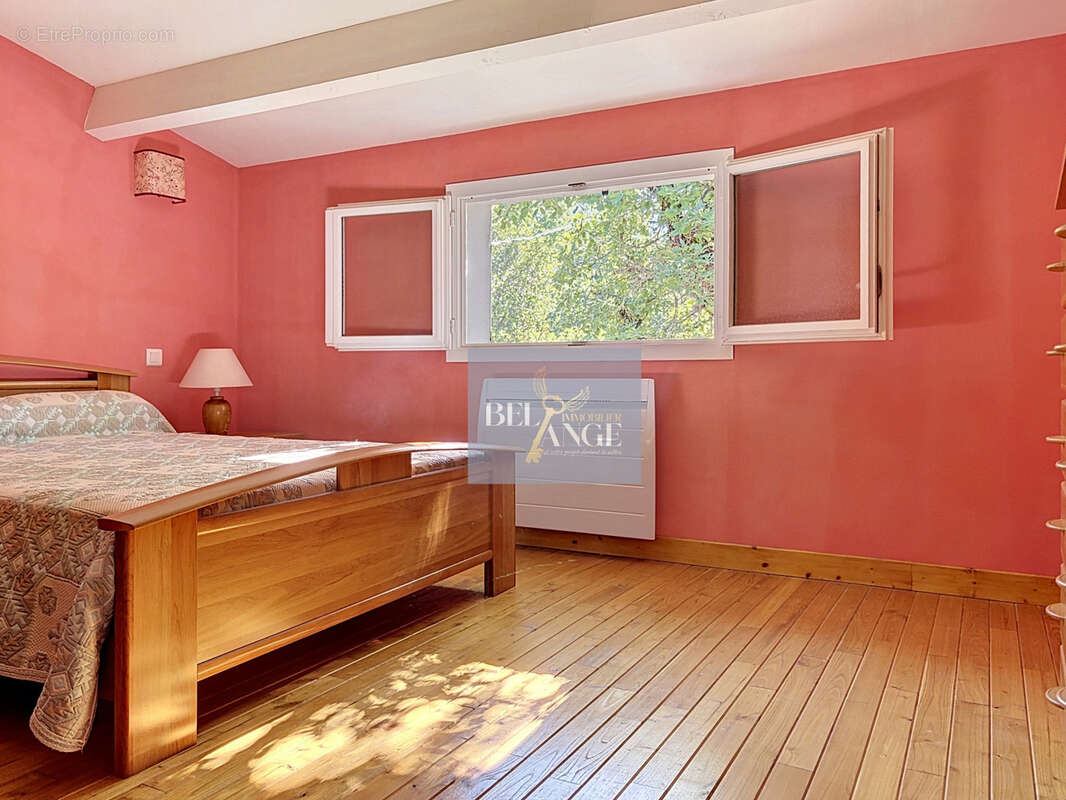 Maison à SAINT-ALBAN-AURIOLLES