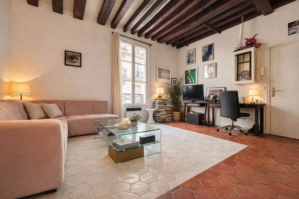 Appartement à PARIS-6E