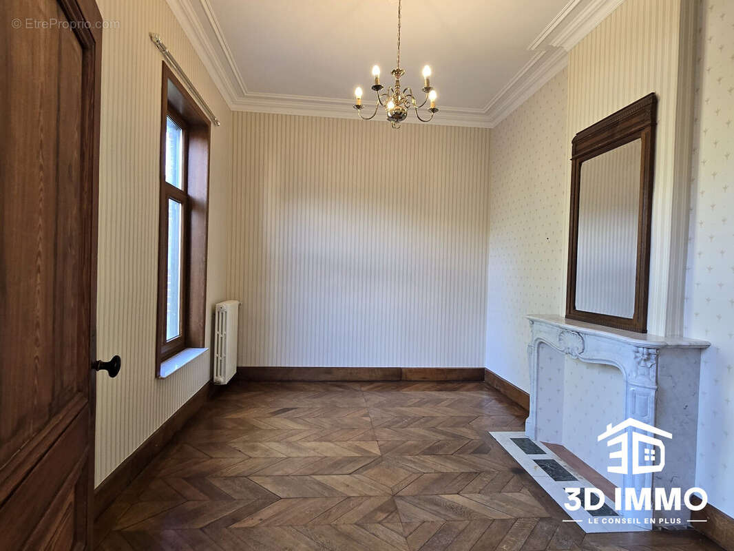 Maison 189 m² à Eppe-Sauvage  - photo 4