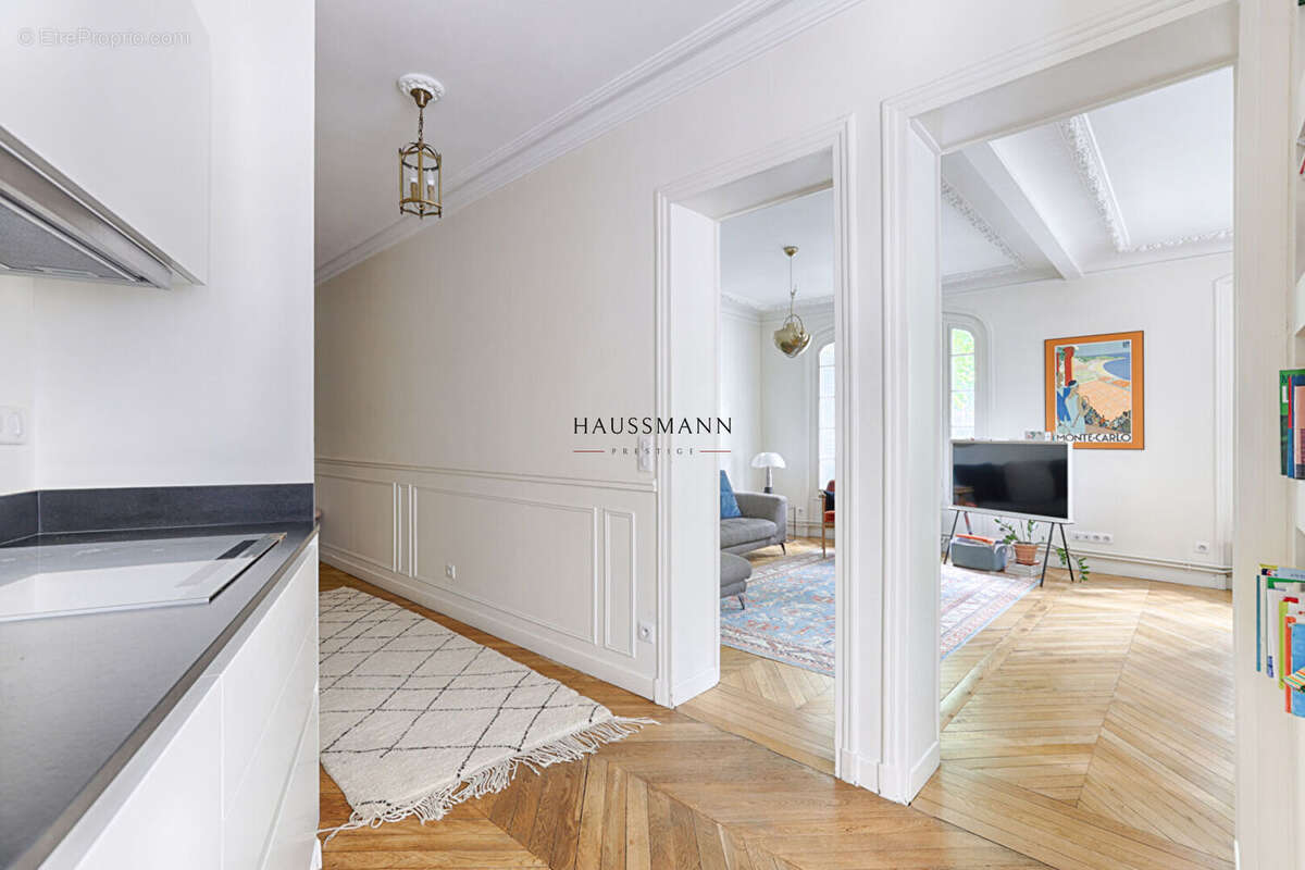 Appartement à PARIS-12E