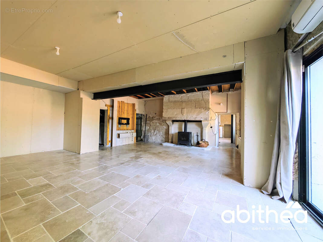 Une maison de caractère à terminer selon vos envies… - photo 18
