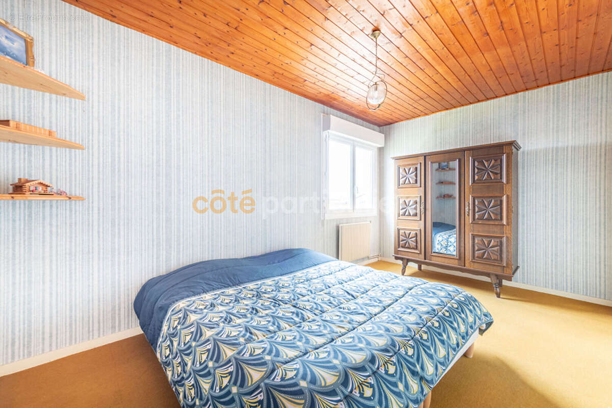 Le poire-sur-vie -- beignon-basset -- maison -- 4 chambres -- 117 m2 -- calme -- potentiel - photo 10