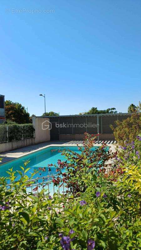 Appartement à MAUGUIO