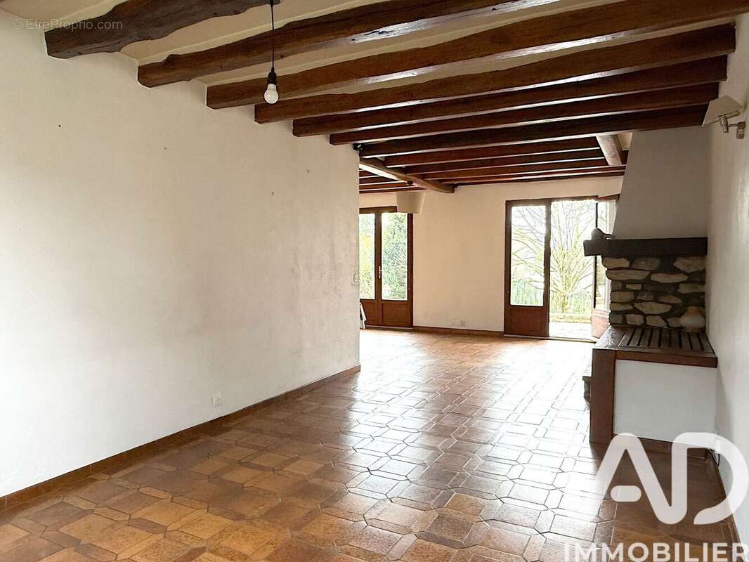 Photo 2 - Maison à BAZAINVILLE