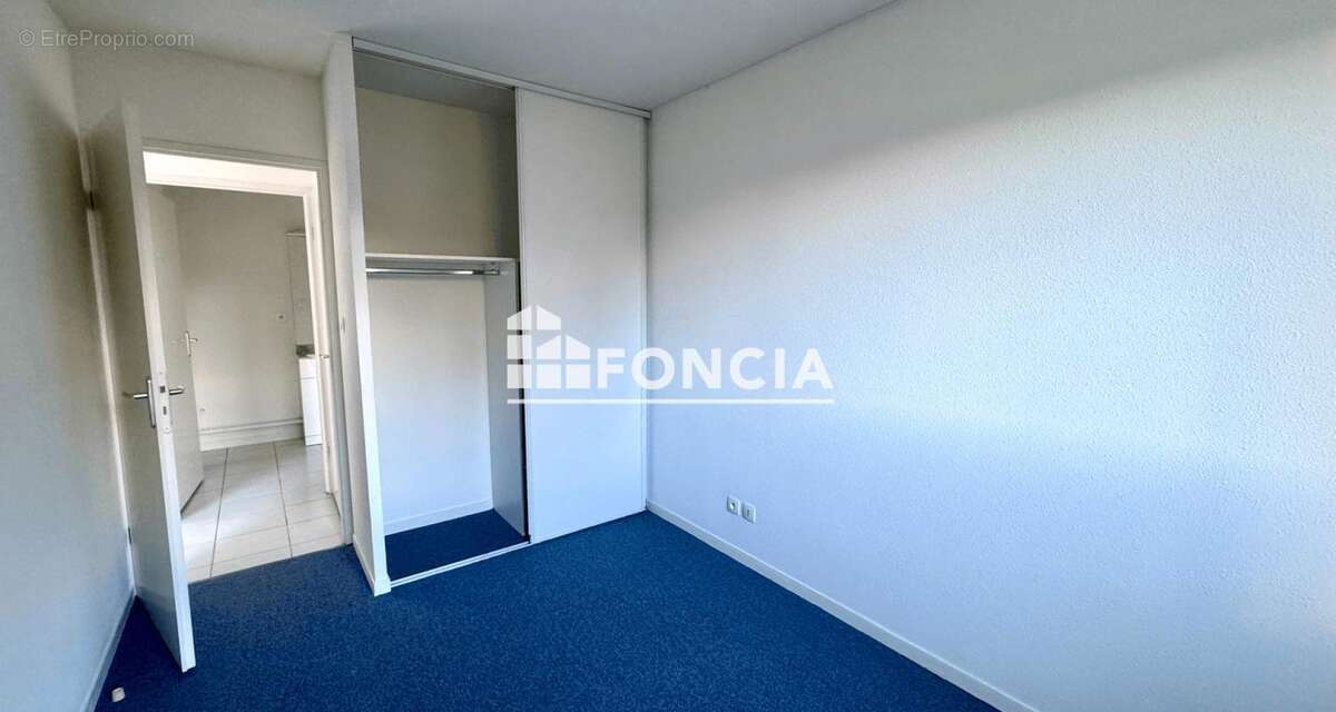 Appartement à ETAULIERS