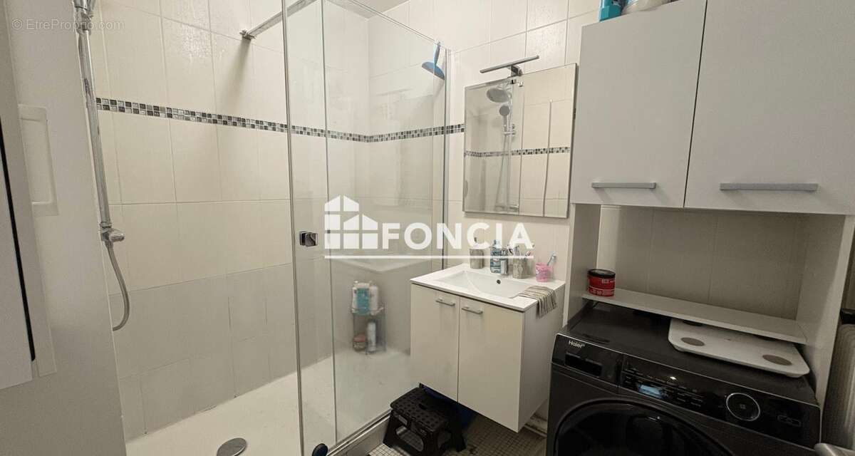 Appartement à FRESNES