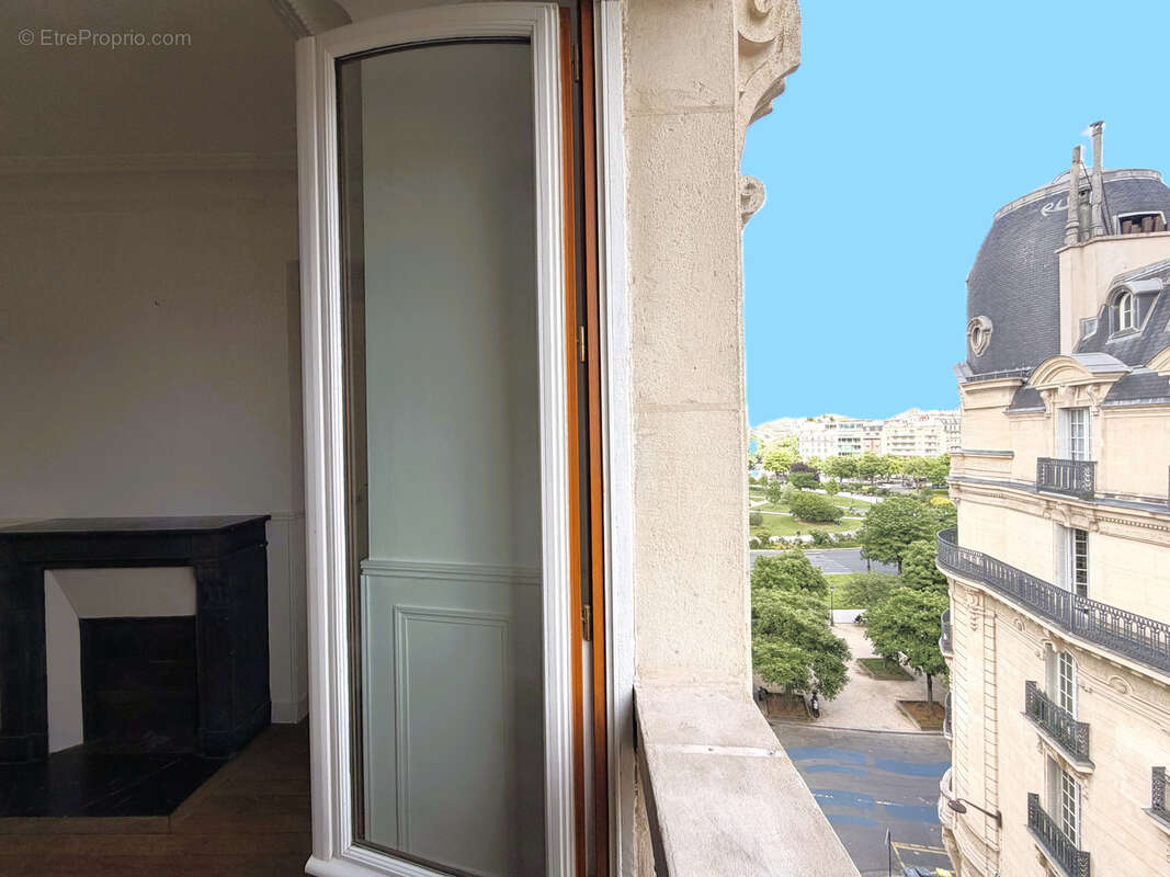 Appartement à PARIS-12E