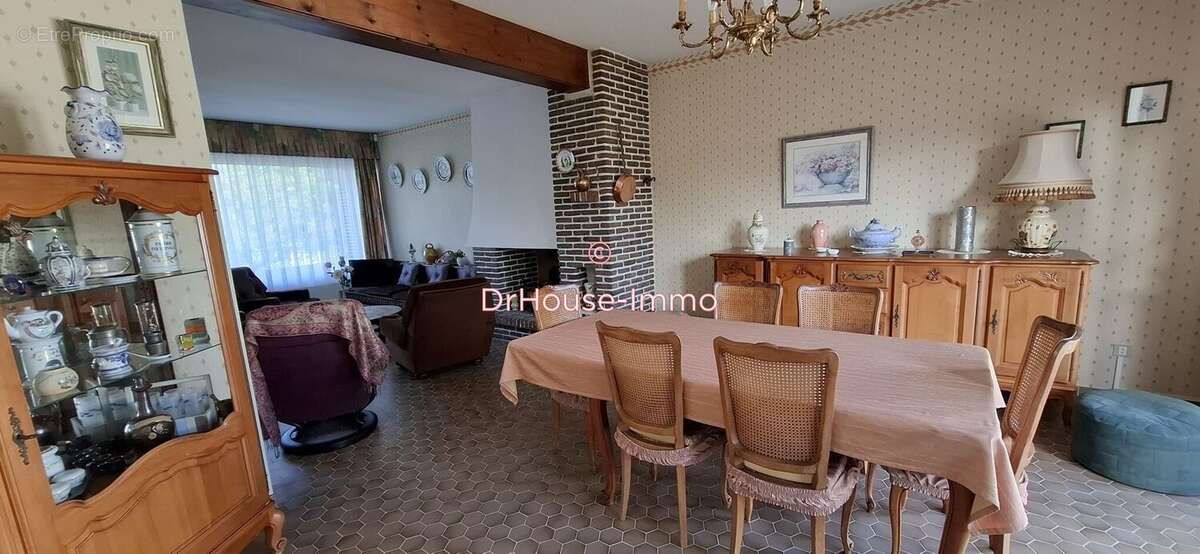 Maison à BRUAY-LA-BUISSIERE