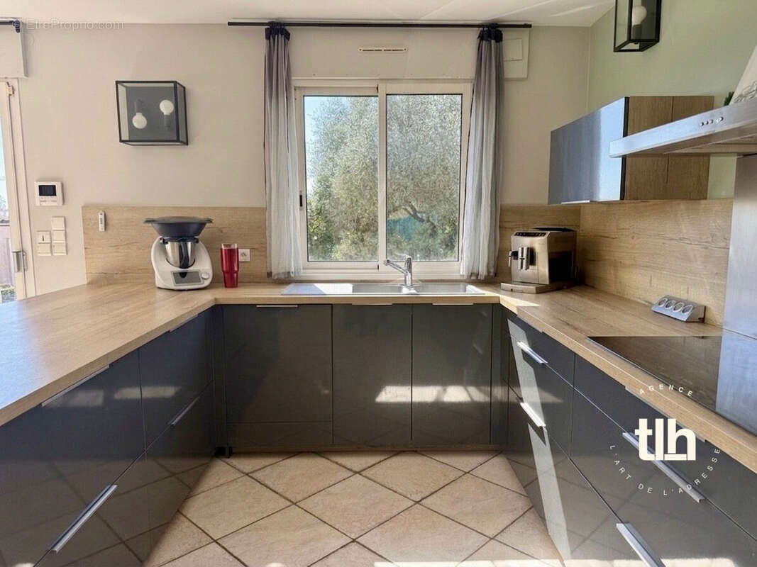 Maison à FRONTIGNAN