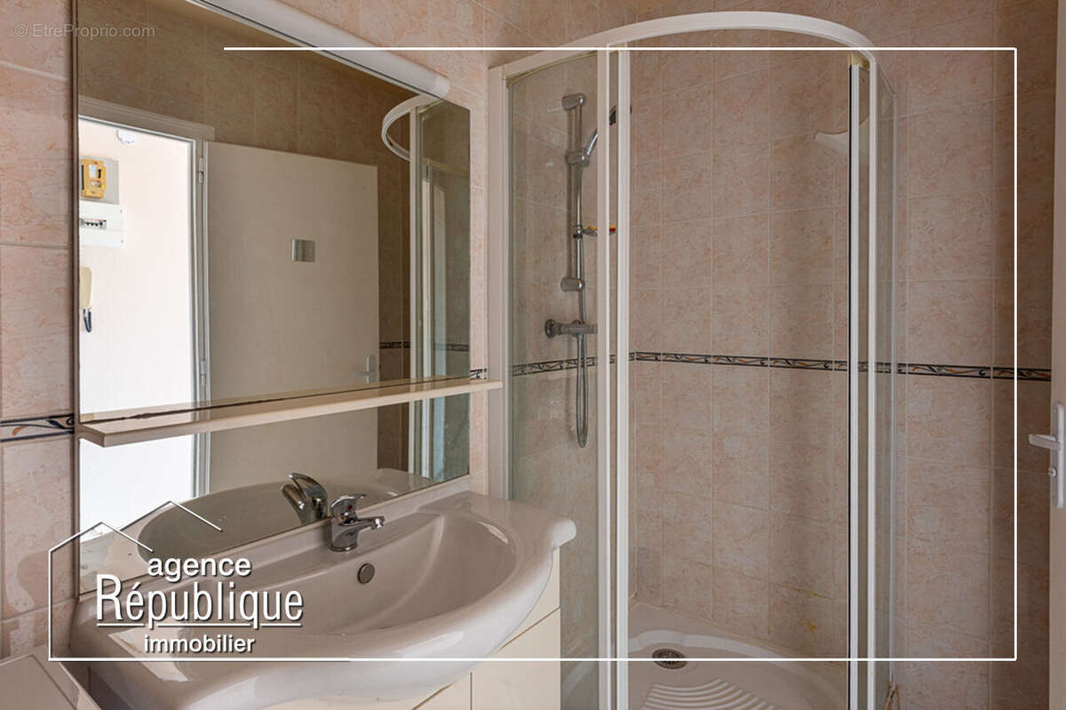 Photo 5 - Appartement à NUITS-SAINT-GEORGES