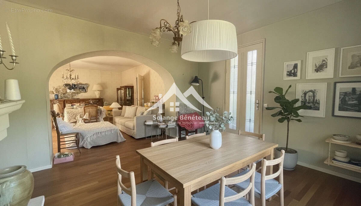 Maison à GREZET-CAVAGNAN