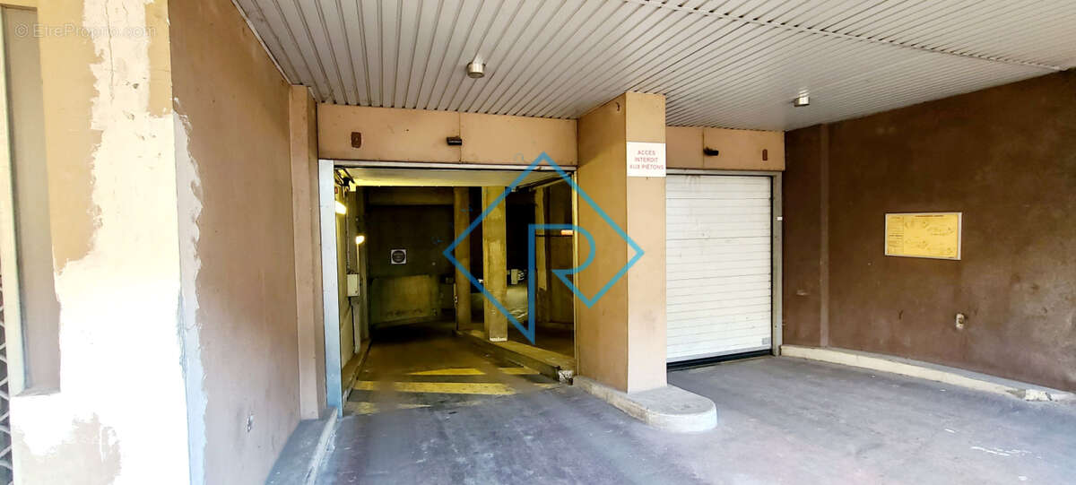 Autre à PARIS-19E