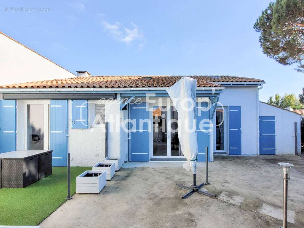 Maison à LES MATHES