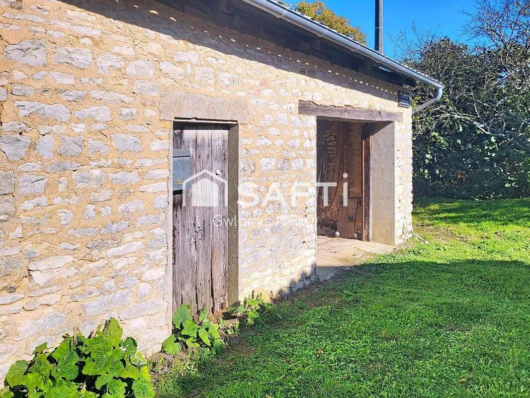 Photo 3 - Maison à LE BOUCHAGE