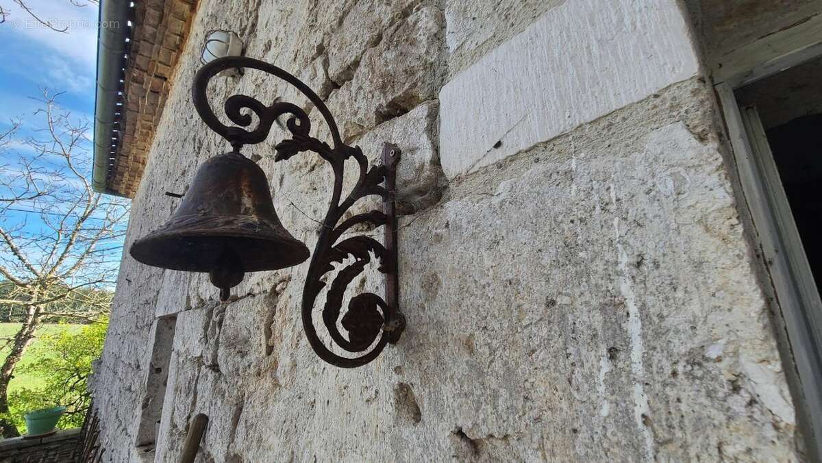 Maison à ROQUECOR