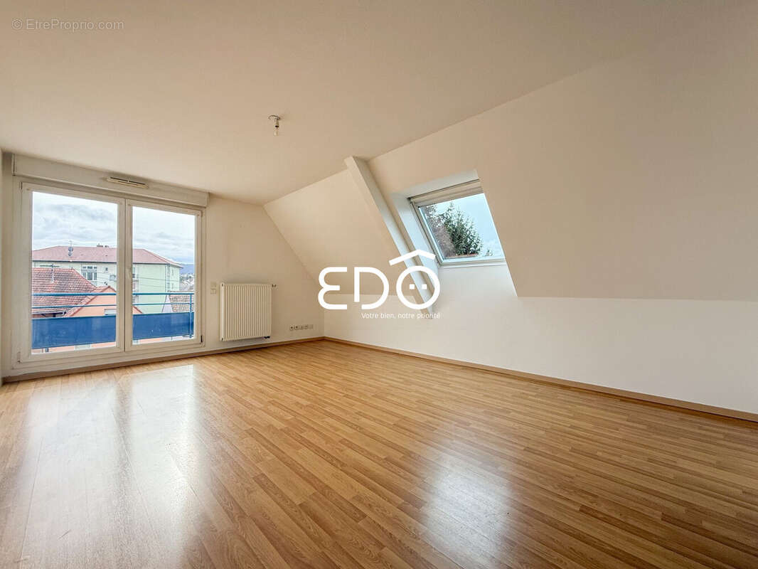 Salon - Appartement à SAVERNE