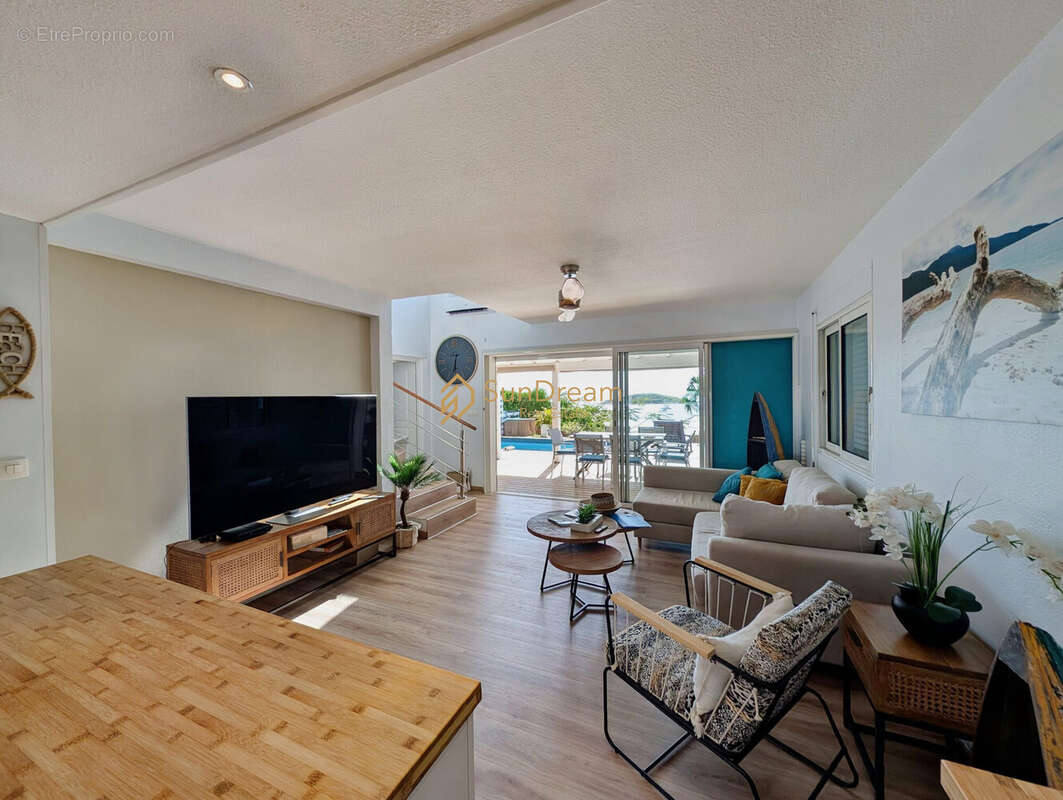 Maison à SAINT-MARTIN