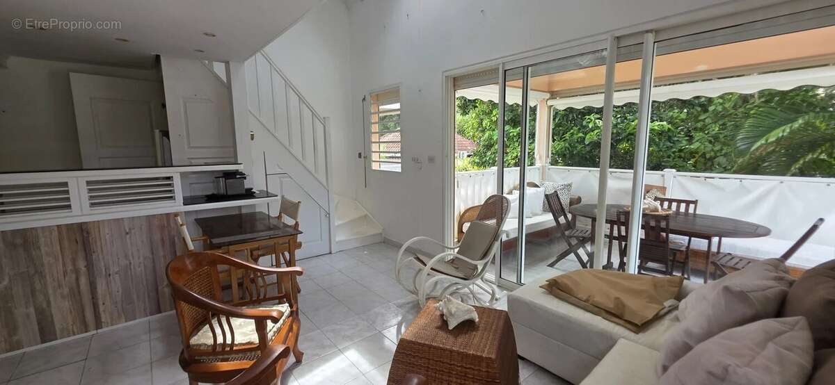 Appartement à LES TROIS-ILETS