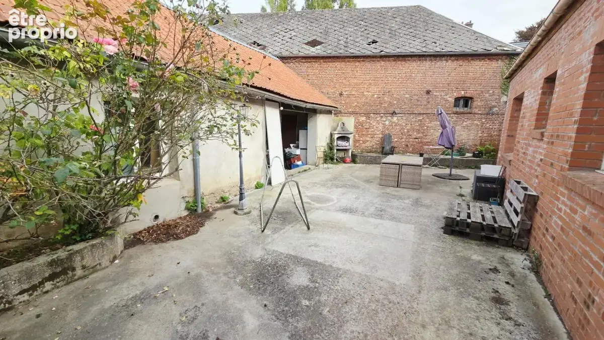 Maison 8 pièces / 212 m² / 253 000 EUR / BEAURAINS - photo 11