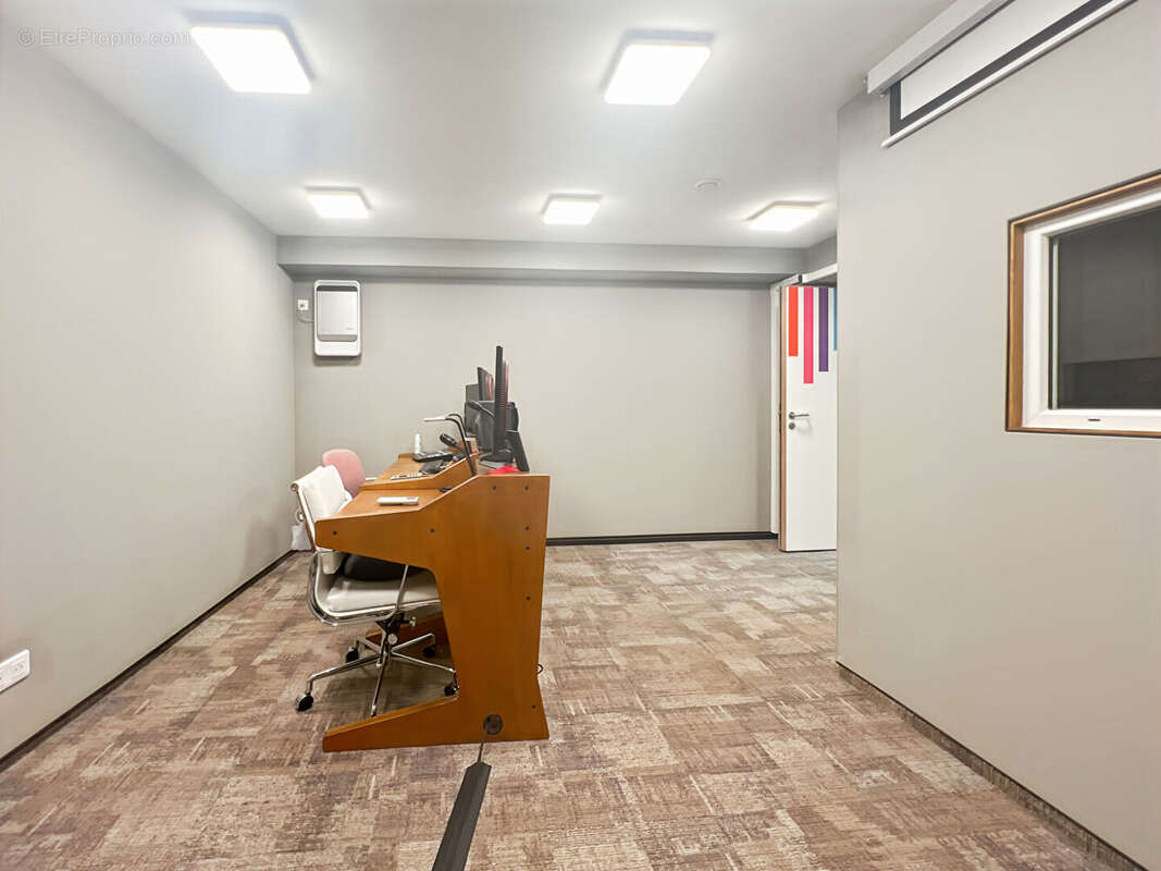 Commerce à PARIS-15E