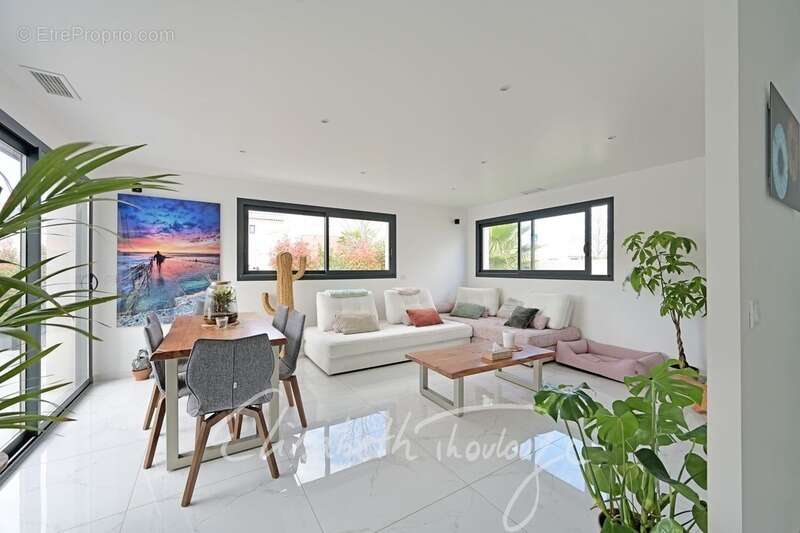 Maison à BAILLARGUES