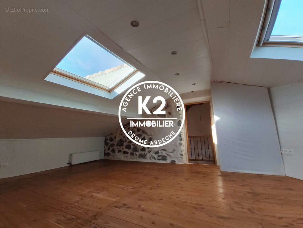 Maison à FREYSSENET