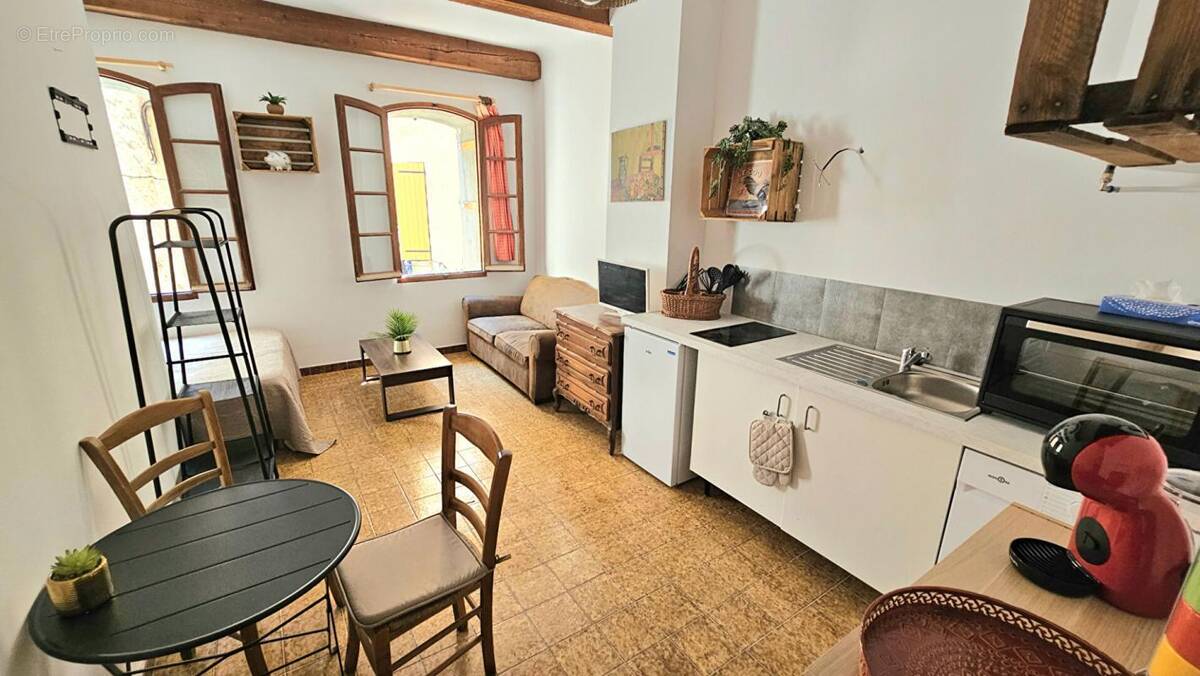 Appartement à CLAVIERS