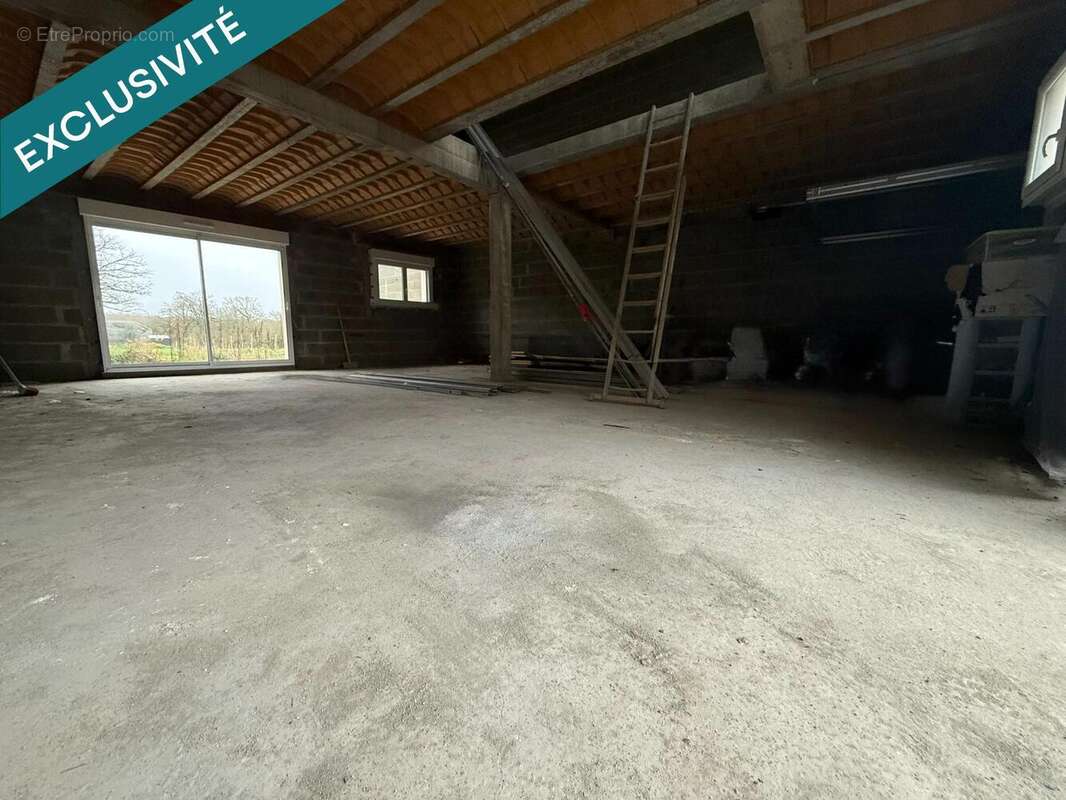 Photo 4 - Maison à LOUISFERT