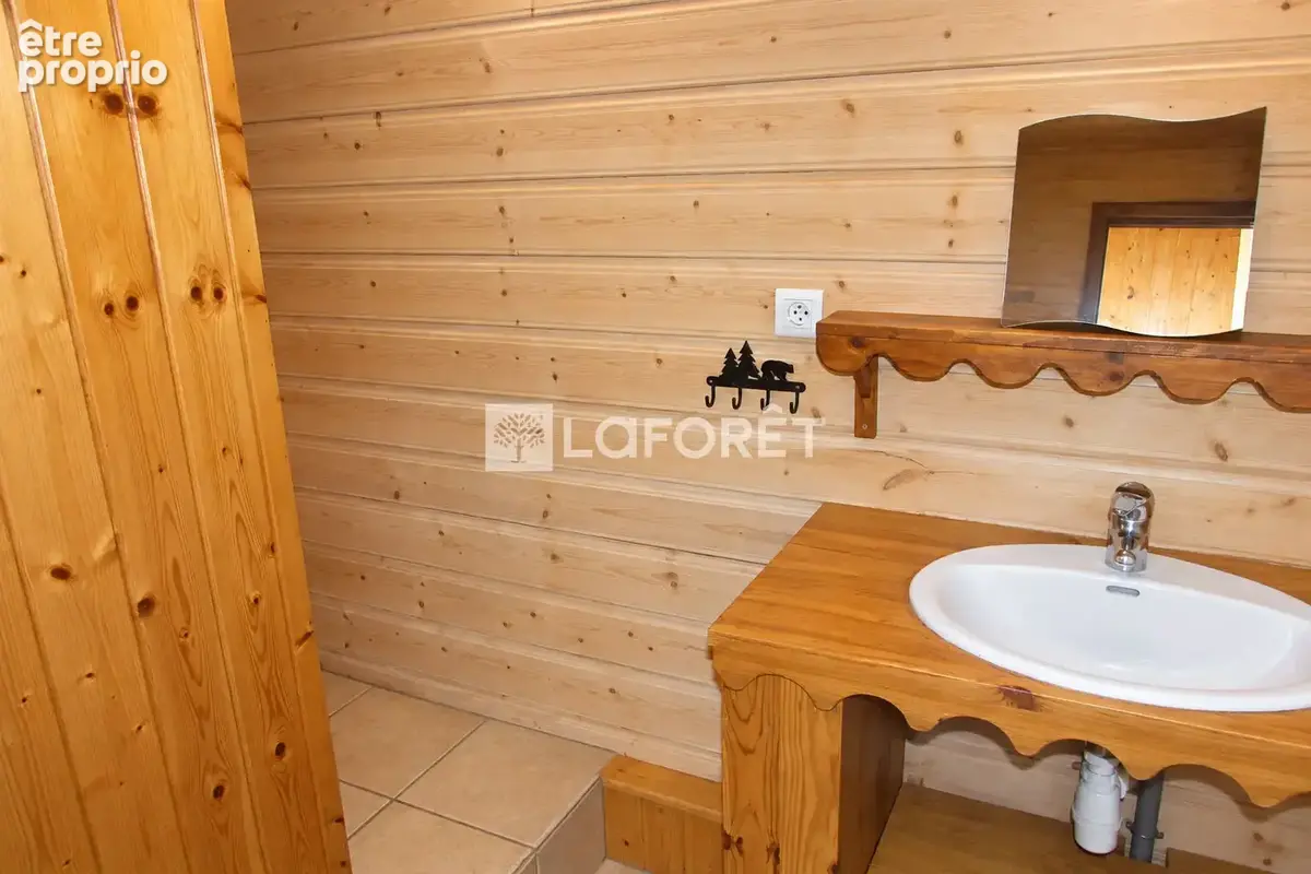 À VENDRE ? SÉEZ (73700) appartement dans chalet  en pierre et bois  Idéal pour l'hébergement de personnel saisonnier - photo 14