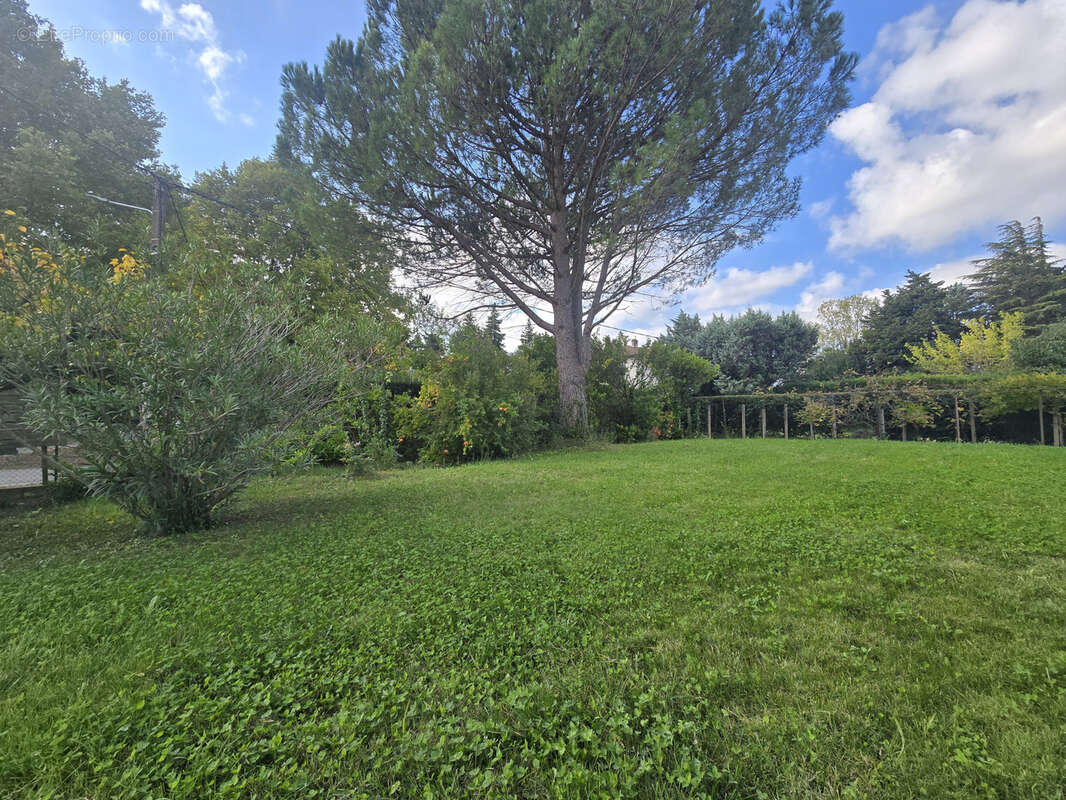 Maison à CAUMONT-SUR-DURANCE