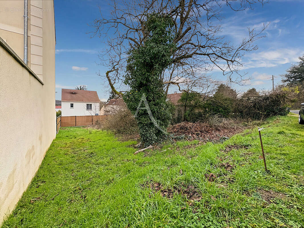 Terrain à ETRECHY