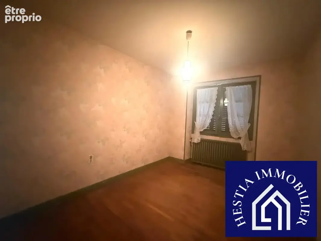 Maison 220 m² à Vannaire  - photo 7