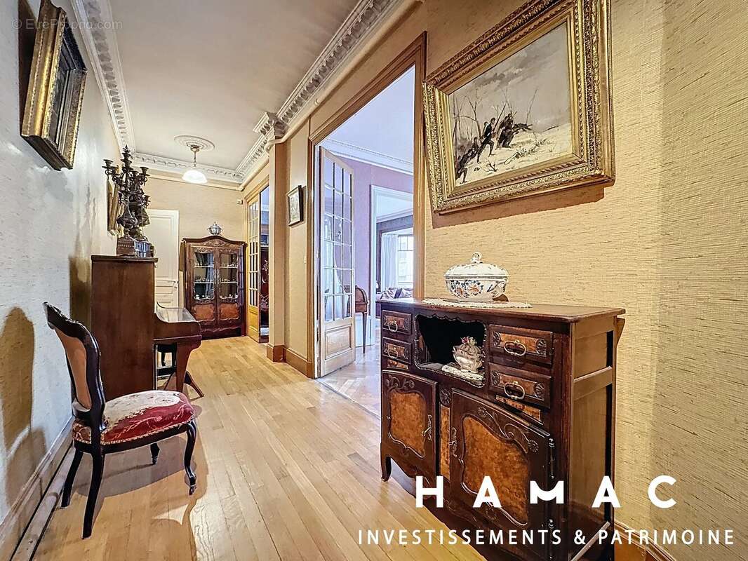 Appartement à LYON-6E