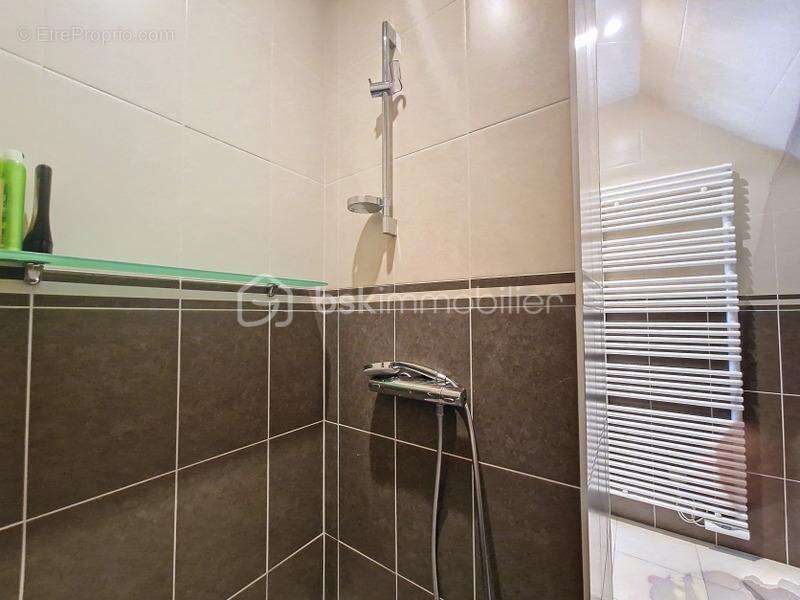 Maison à SAINT-GERMAIN-SUR-AY