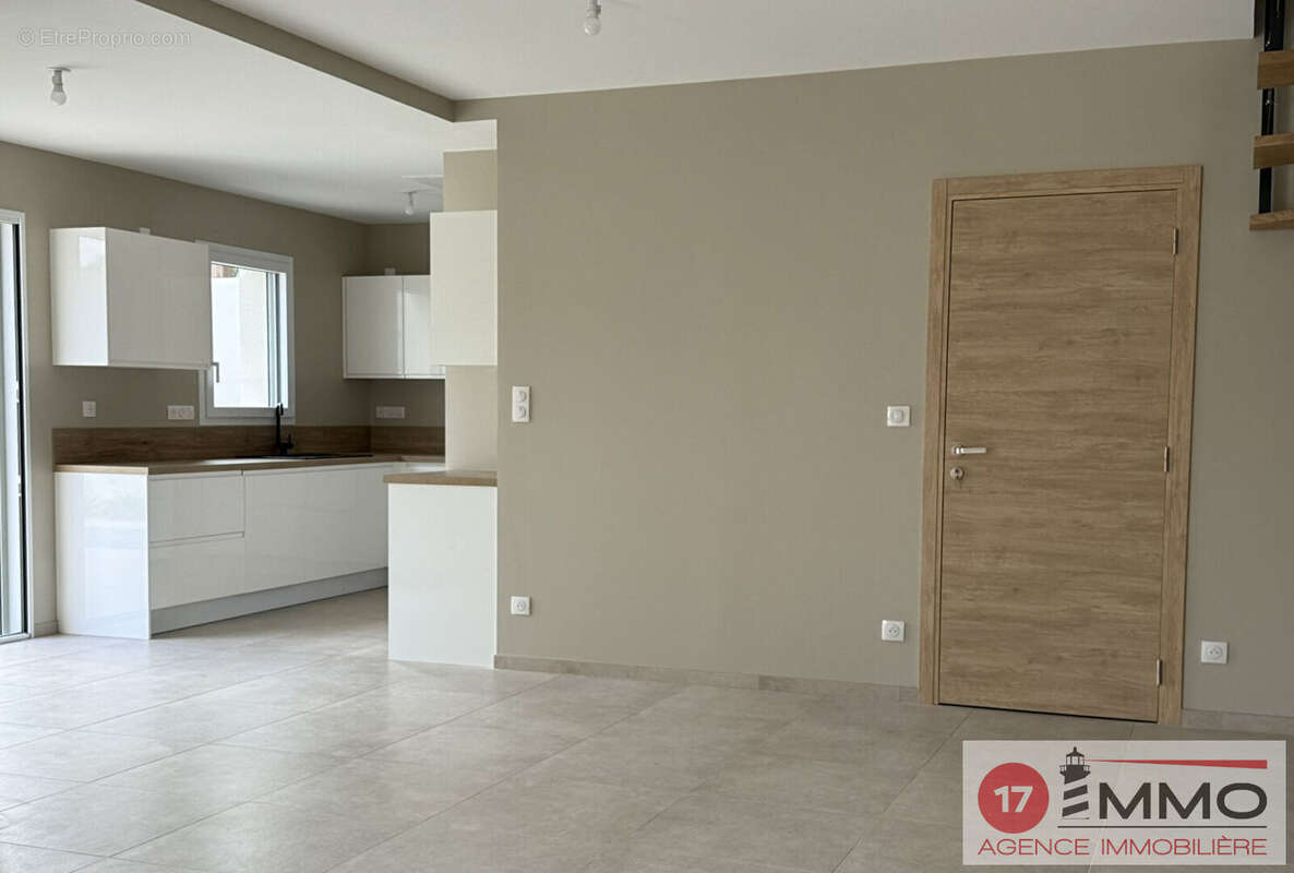 Maison Châtelaillon-Plage 5 pièces - photo 2