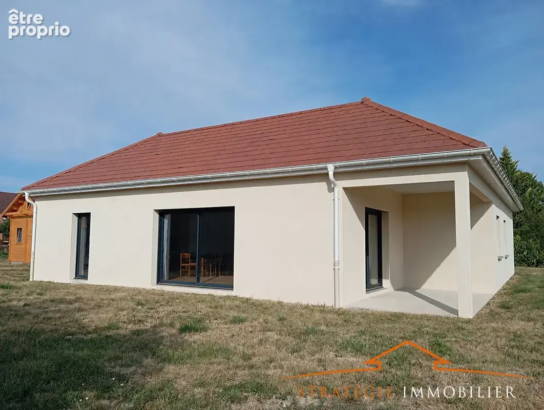 Maison à MALAY