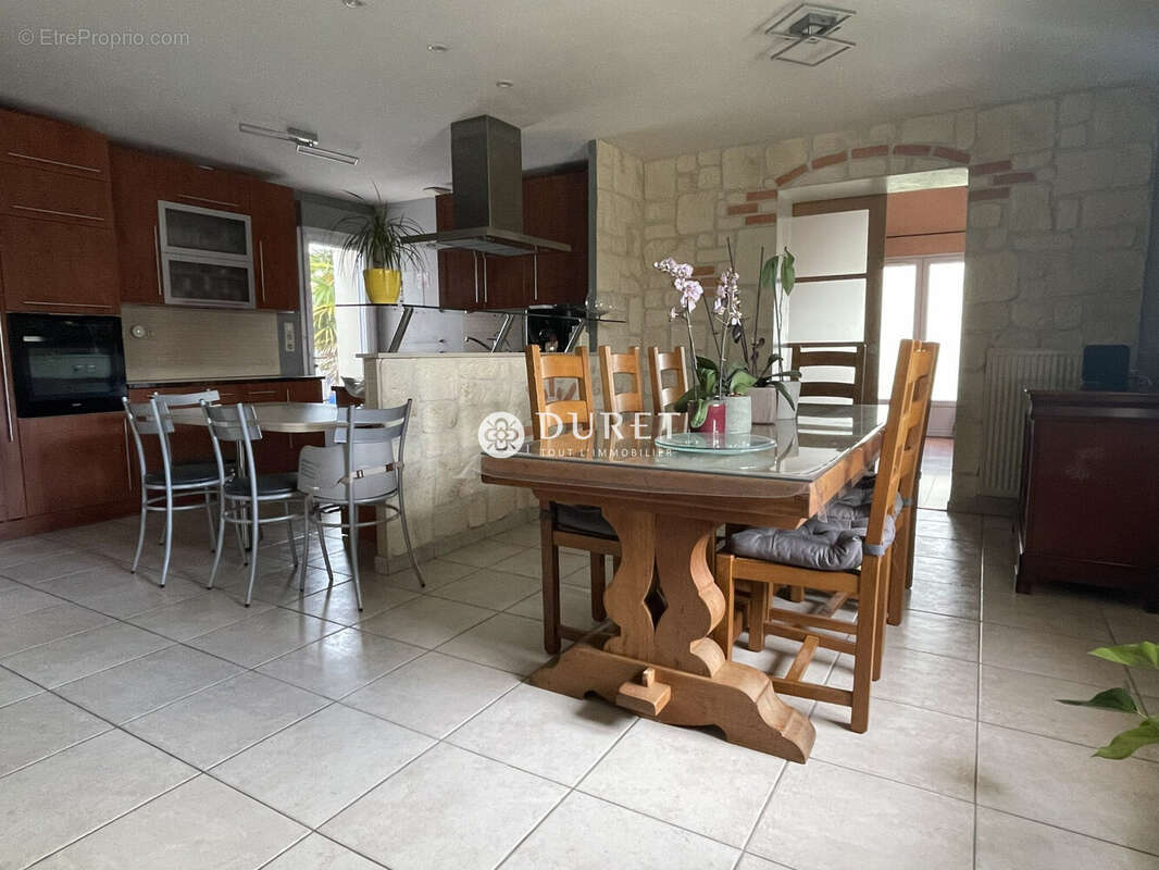 Maison à LES SORINIERES