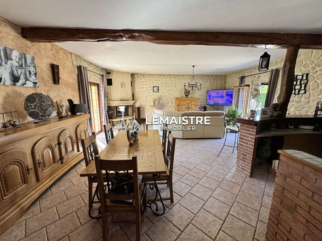 Secteur Goderville/Le Havre- Maison 216m²-5 chambres- Garage 73m²- Terrain 2400m² - photo 6