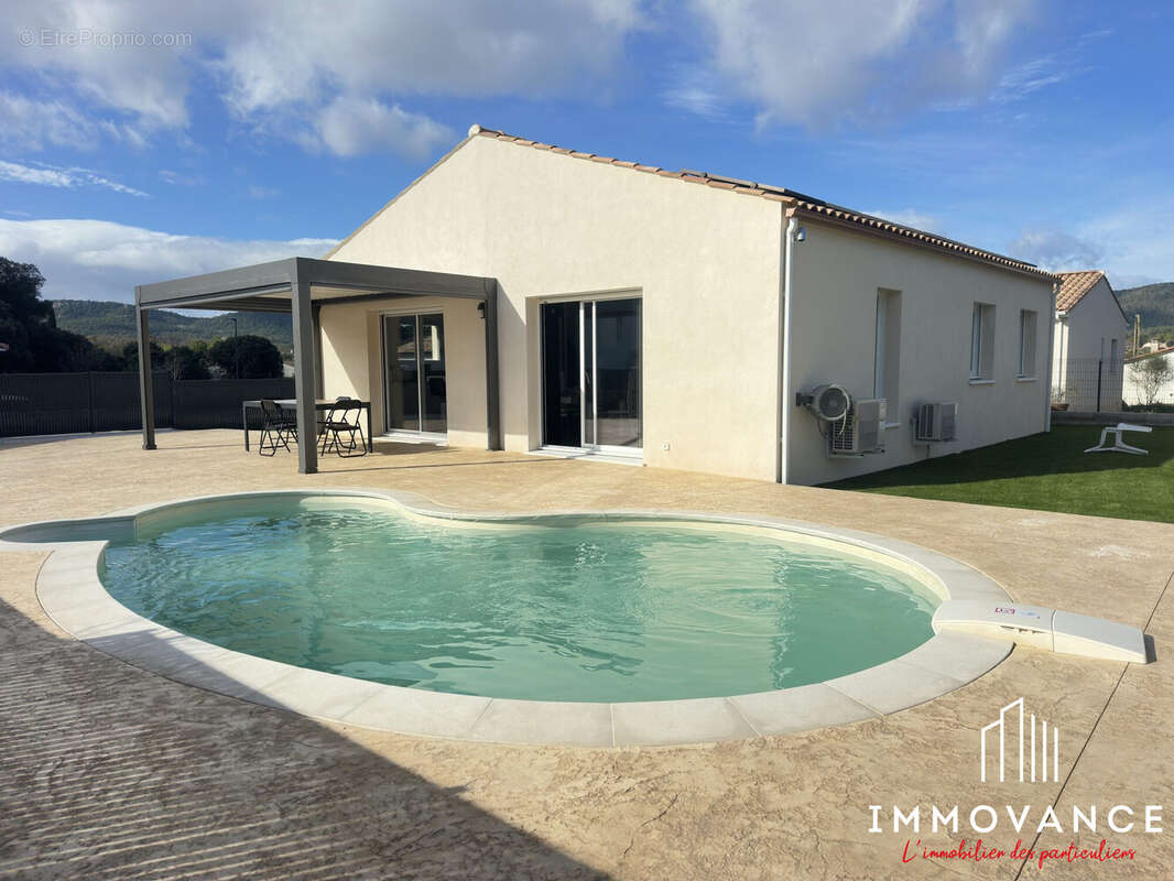 Maison à SAINT-MATHIEU-DE-TREVIERS