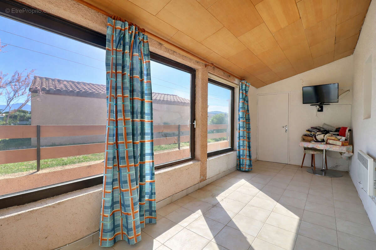 Maison à SAINT-CYPRIEN