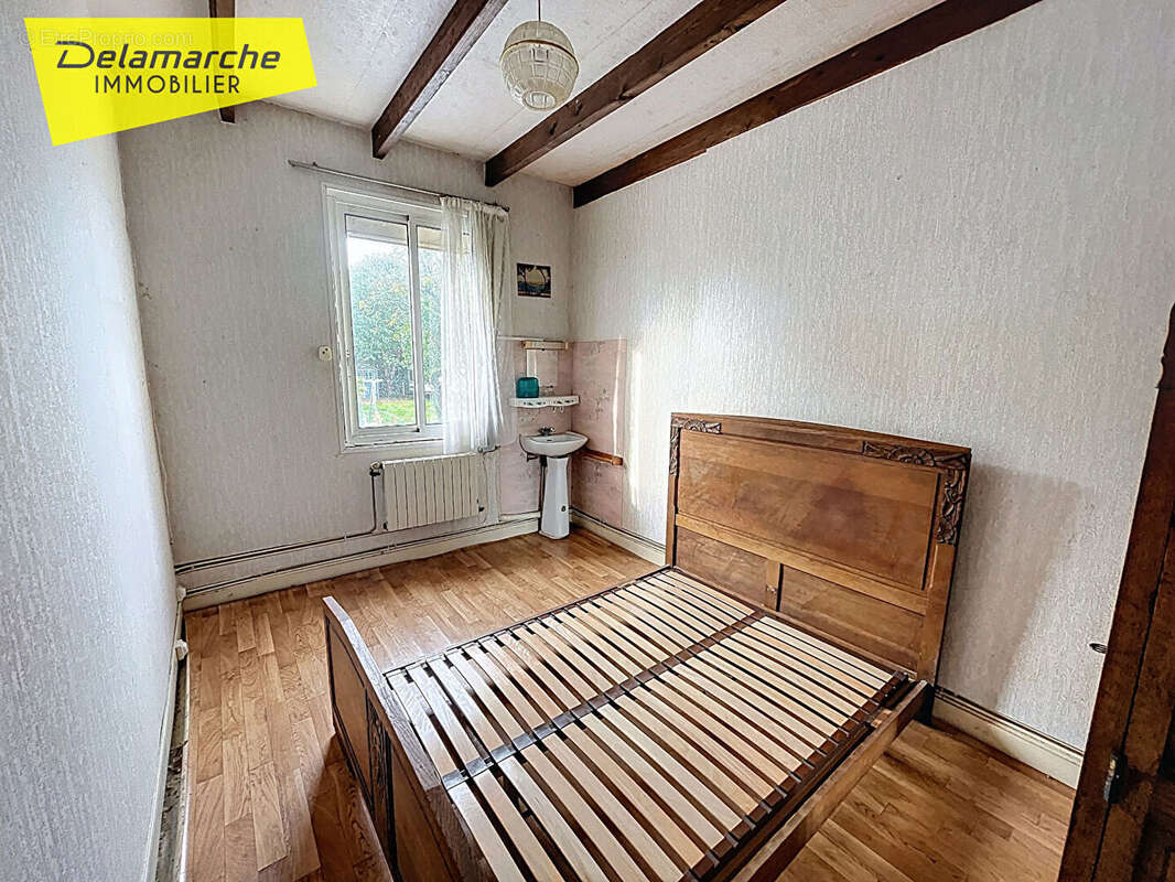 Maison à LINGREVILLE