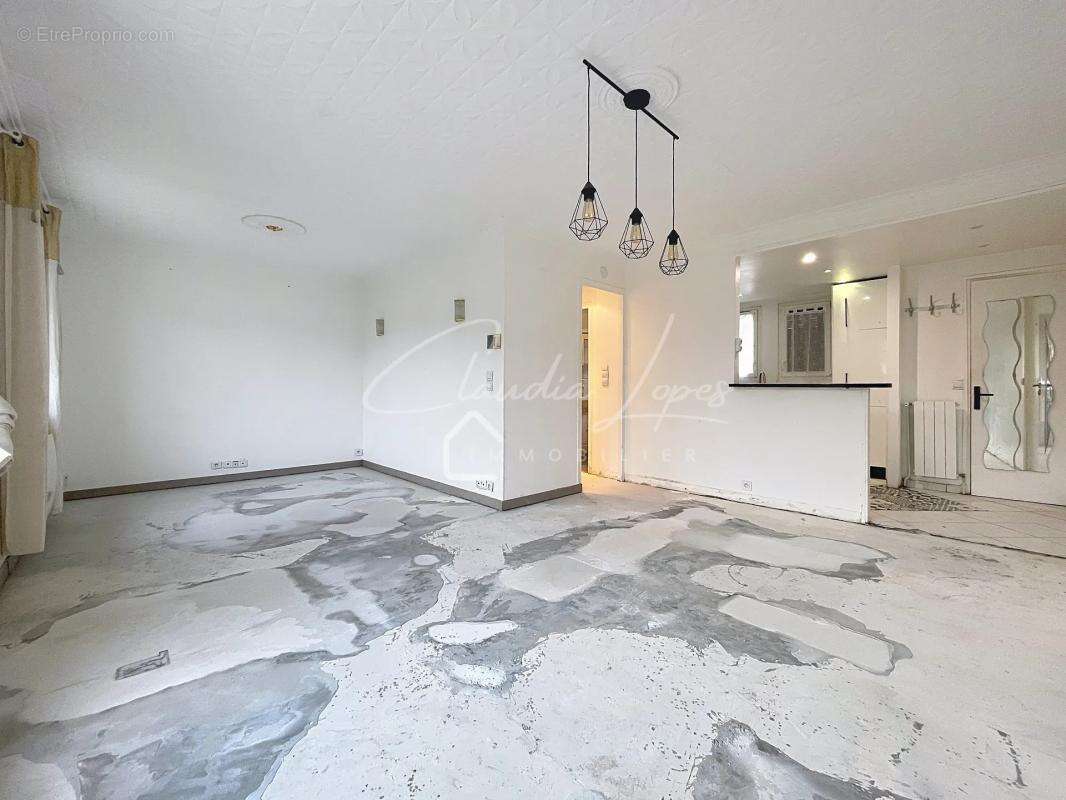 Maison à MONTIGNY-LES-CORMEILLES