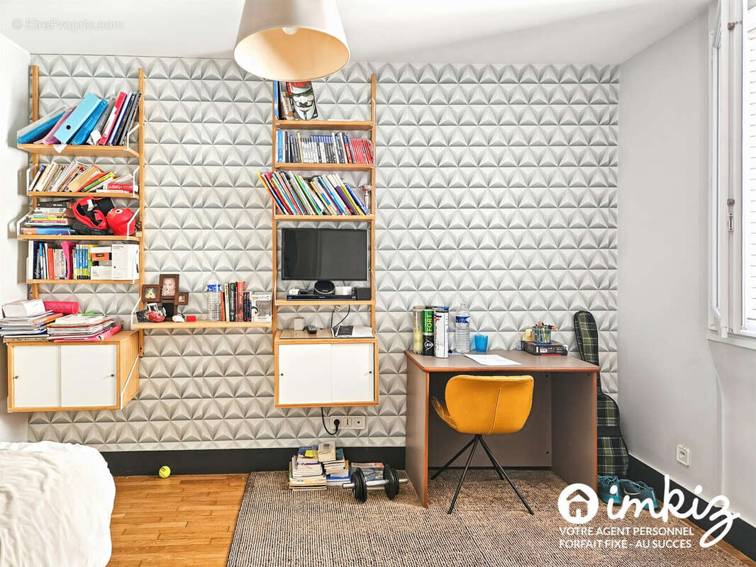 Appartement à PARIS-14E