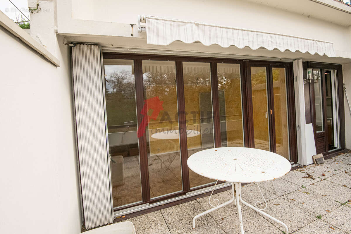 Appartement à RIS-ORANGIS