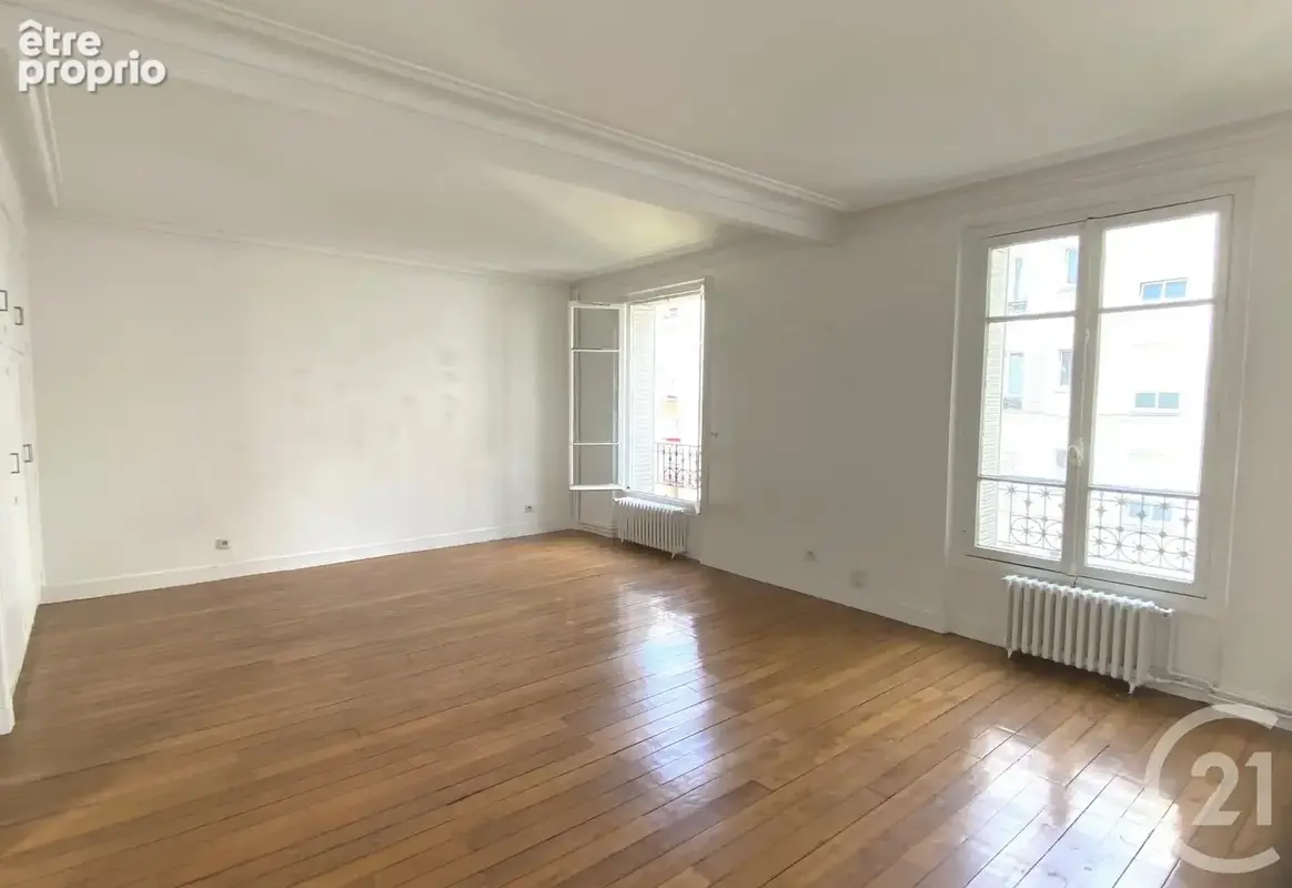Appartement à NEUILLY-SUR-SEINE