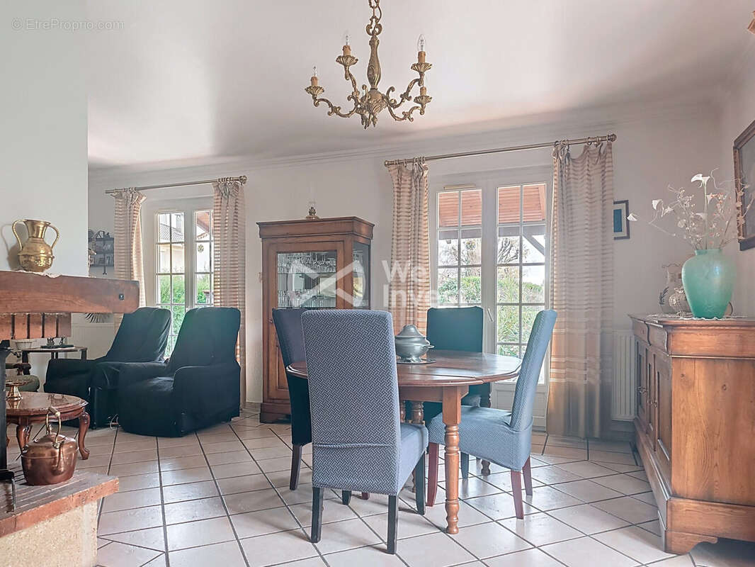 Maison à BOURG-LES-VALENCE