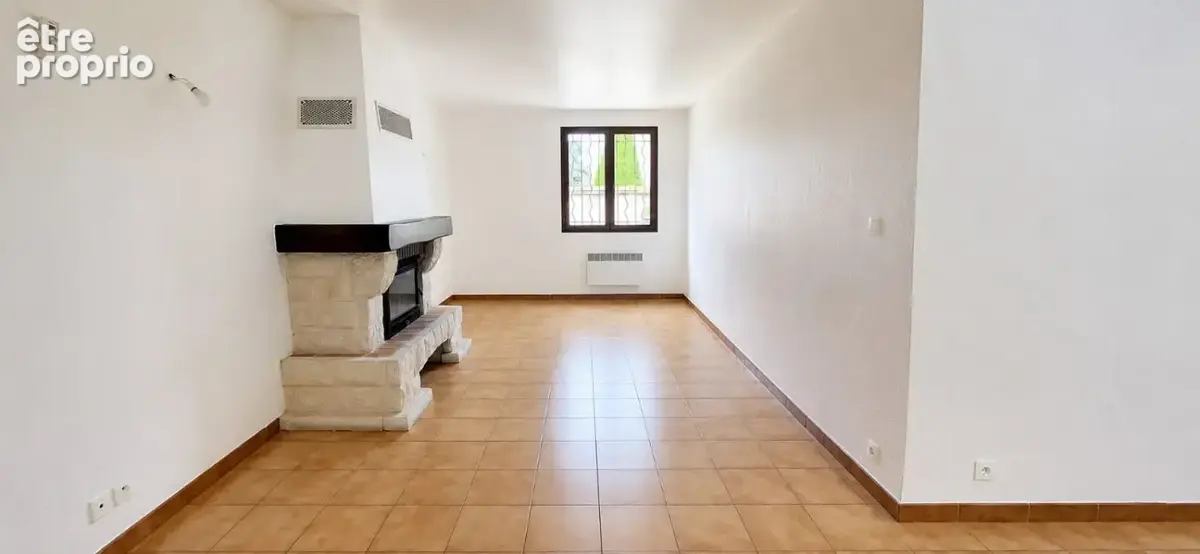 Maison 7 pièces 200 m² à vendre à Saint-Cyr-Sur-Mer (83270) - photo 3