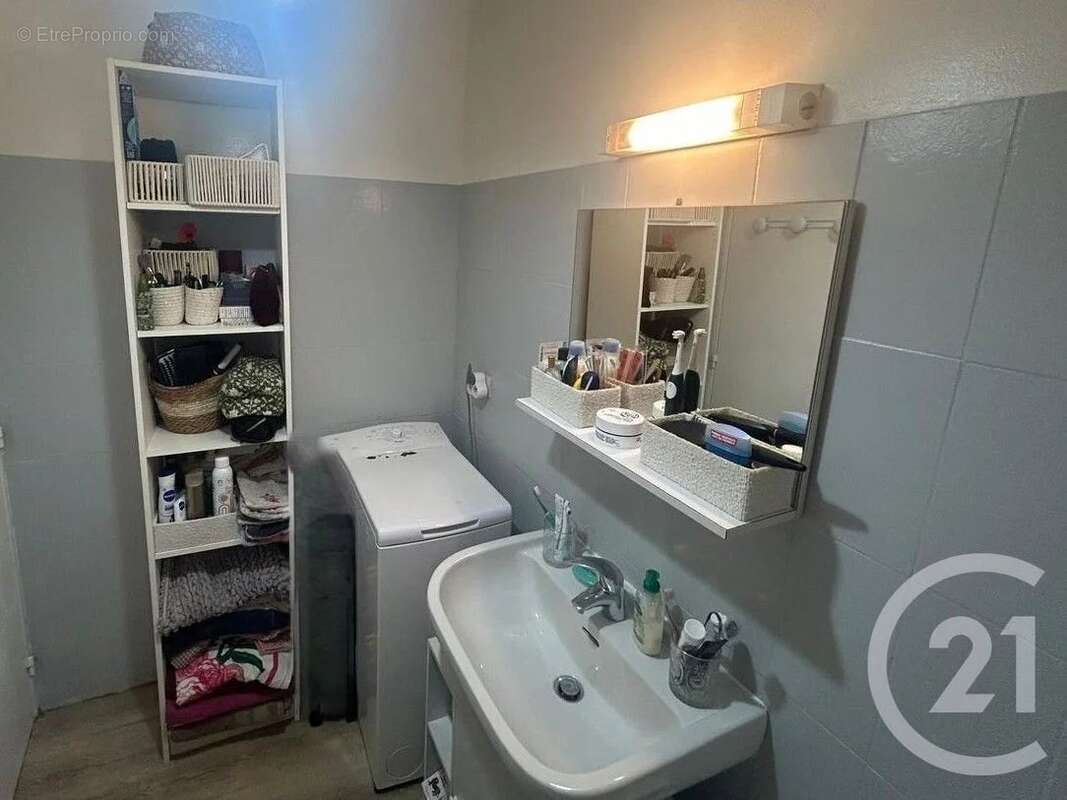 Appartement à LE CANNET